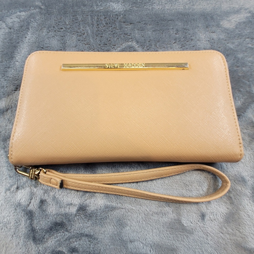 Steve Madden Womens Tan Saffiano Zip Around Wristlet Wallet Gold Logo Organizer
